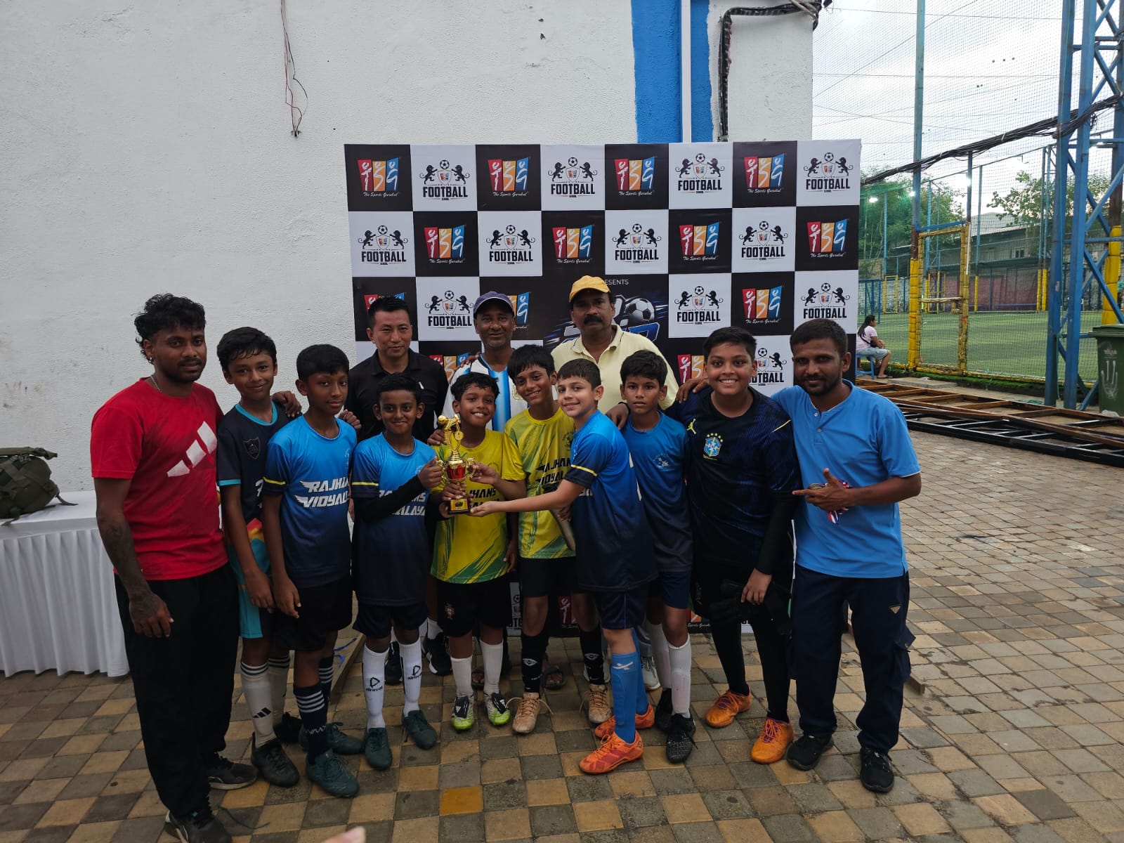 RAJHANS VIDYALAYA WINS BEST FAIR PLAY AWARD IN INTER-SCHOOL FOOTBALL TOURNAMENT